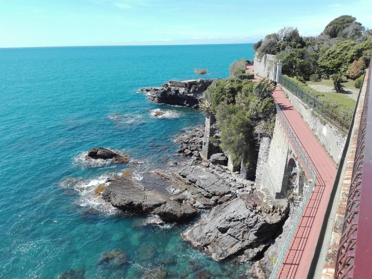 Un Tuffo In Mare Lägenhet Genua Exteriör bild