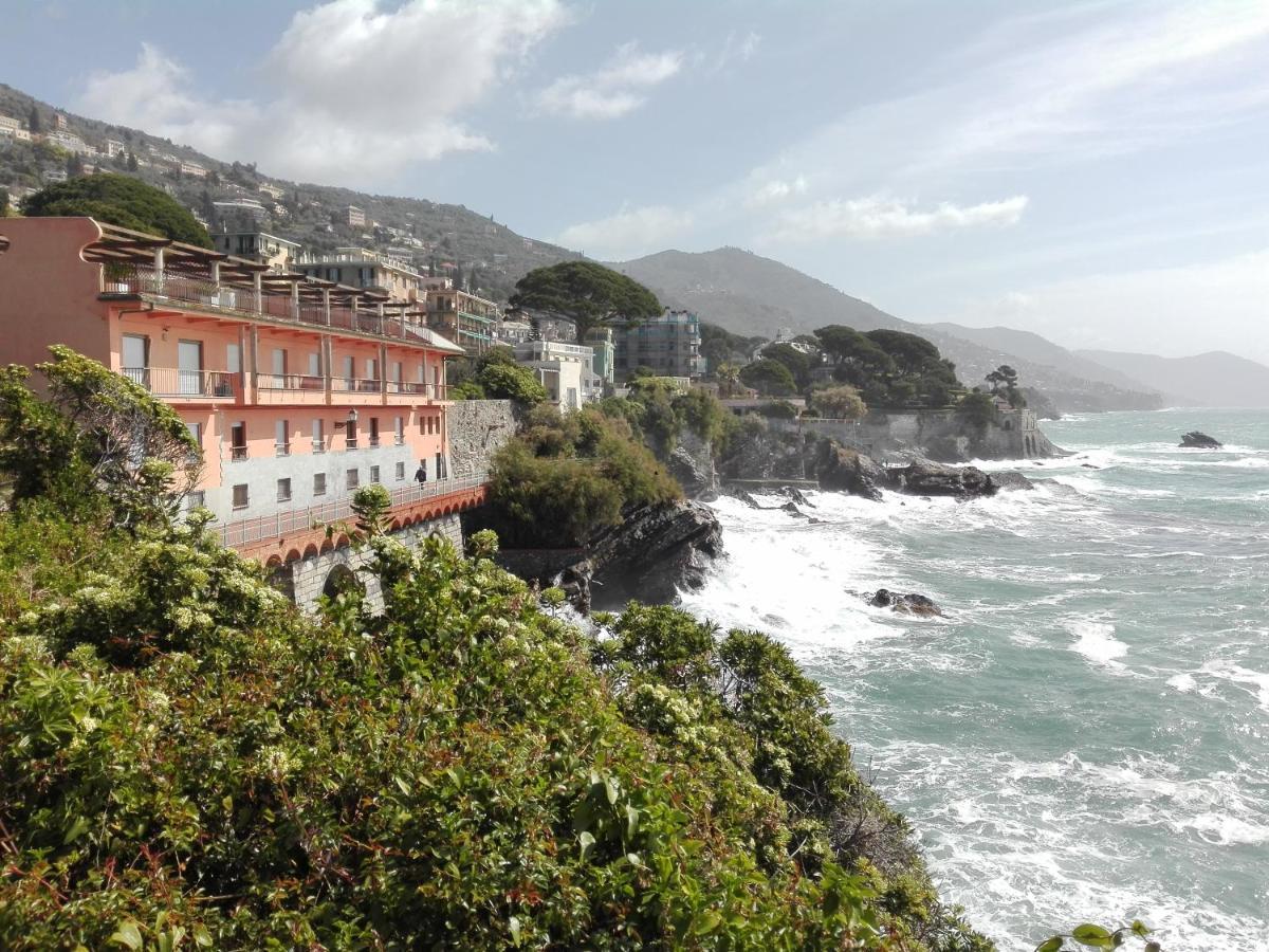Un Tuffo In Mare Lägenhet Genua Exteriör bild